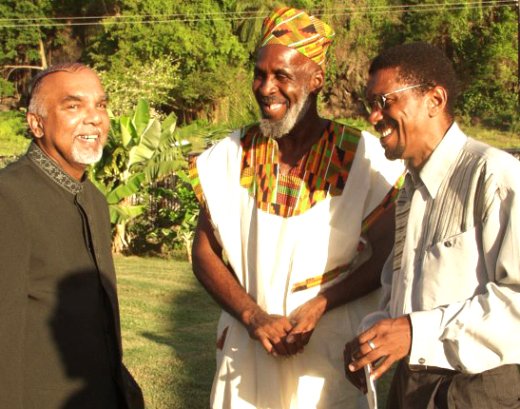In this Aug. 10, 2000 file photo, Caspar London, centre, is seen with Shelley Clarke, editor of the News, left, and lawyer Cecil Blazer Williams, a columnist with The News. (Photo: Duggie Nose Joseph)