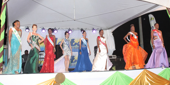 Miss Easterval 2013 Contestants In Their Evening Wear.