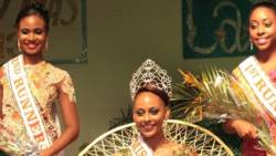 Miss Carival 2013: Miss Dominica, Leslassa Armour-Shillingford, 1st Runner-up, Miss St. Kitts and Nevis, Zinga Imo, right, and 2nd Runner-up, Miss St. Vincent and the Grenadines, Shara George. (IWN photo)