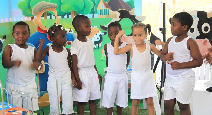 Pre-schoolers speak about the nutritional value of milk. (IWN photo)  