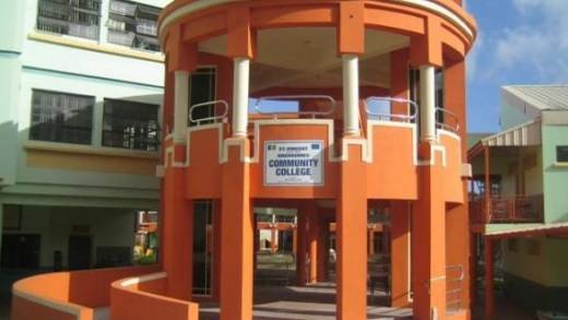 An English language institute will be set up at the Community College. 