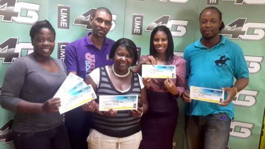 From left: Hazelann Foster, Claudette Pope, Keisha Thomas, and
Recardo Dover. Back: LIME employee Desron Bynoe.