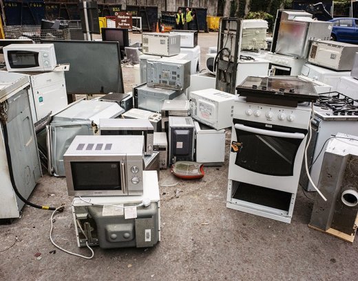 White goods will be collected on the same day as regular garbage. 