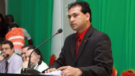 Suriname's Minister of Agriculture, Soeresh Algoe. 