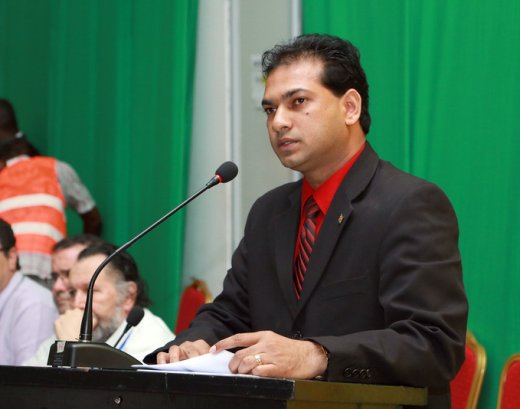 Suriname's Minister of Agriculture, Soeresh Algoe. 