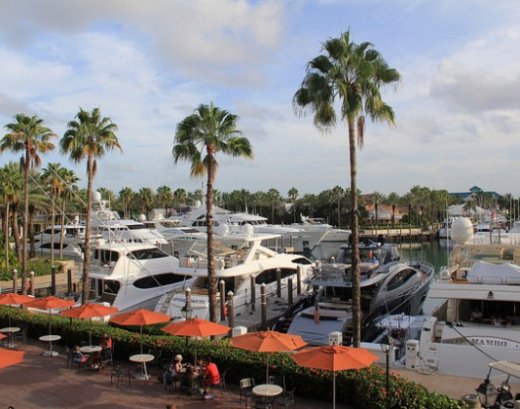 The Bahamas is focusing on renewable energy as it tries to preserve gains in tourism. Credit: Kenton X. Chance/IPS