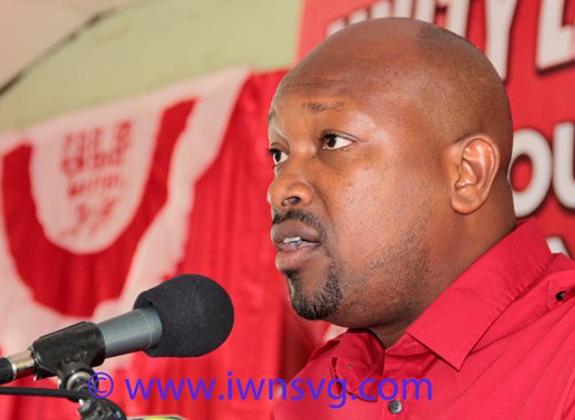 Minister of Agriculture Saboto Caesar told the youth hard work is needed for an election victory. (IWN photo)