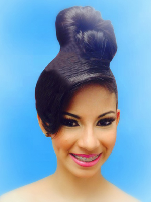 Miss Dominican Republic – Lesleybell Troncoso Rijo.