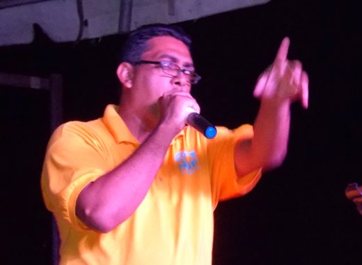 NDP candidate for Marriaqua, Curtis Bowman addresses the party's rally in Richland Park on Saturday.