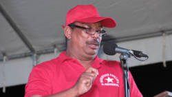 ULP candidate for Central Kingstown, Beresford Phillips addressing the party's rally on Sunday. (IWN photo)
