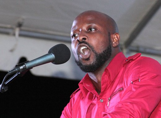Carlos James, addresses a ULP rally in Redemption Sharpes in September 2015. (iWN photo)