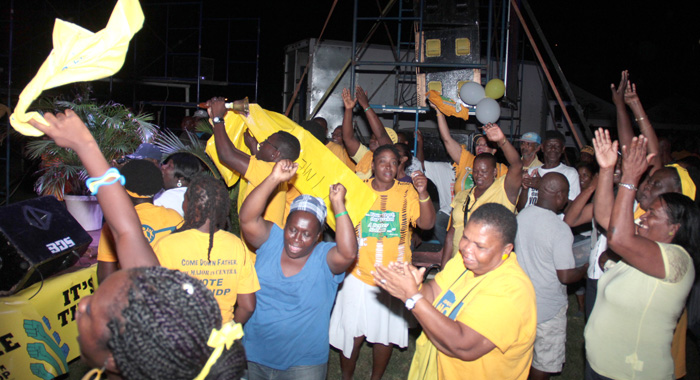 NDP supporters at the rally on Saturday. (IWN photo)