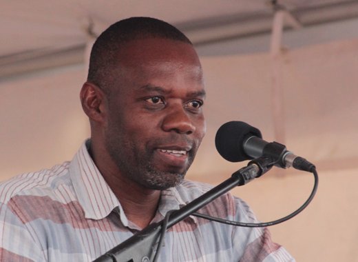 Chair and CEO of the IADC, Dr. Rudolph "Rudy" Matthias, addresses the ceremony on Thursday. (IWN photo)