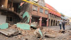 Miraculously, there were no reports of injuries or damage to other property as a result of the collapse. (IWN photo)