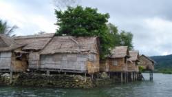 Sea level rise threatens Raolo island in the Solomon Islands. (Credit: Catherine Wilson/IPS.)