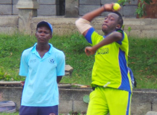 Kenny Hunte picked up 4/3 for Gairy Construction Simple Boyz. 