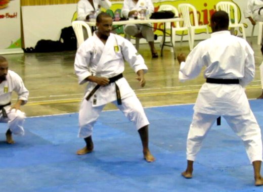 Vincentian Claude Bascombe Jr, centre, engaged in competition.