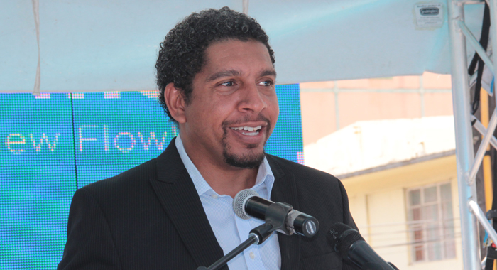 Minister of Industry and Information, Camillo Gonsalves welcomed the new store. (IWN photo)