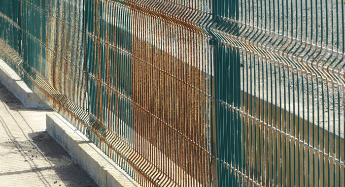 Fence 2 08 16