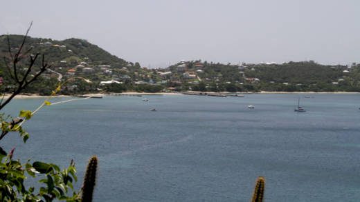 The local population on Canouan is sandwiched between the "developed" north and south of the island. (iWN photo) 