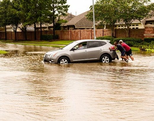Pearland, Texas after Hurricane Harvey made landfall. (Credit: Brant Kelly/cc by 2.0)