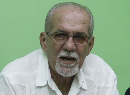 Government, Senator Julian Francis. (iWN file photo)