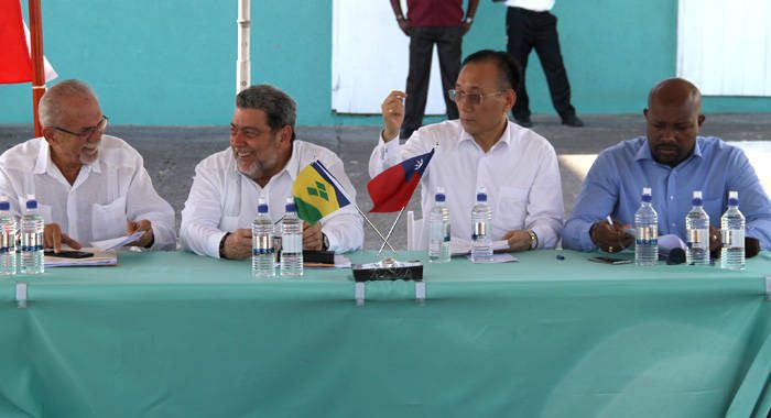 From left: Minister of Transportation, Sen. Julian Francis, PRime Minister Dr. Ralph GOnsalves, Taiwan's Vice-Minister of Foreign Affair, Der-li Liu, and SVG Minister of Agriculture, Saboto Caesar. (iWN photo)