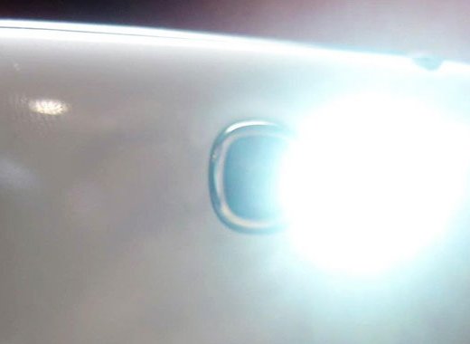 Cellphone flashlight