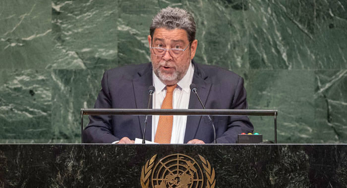 Prime Minister Ralph Gonsalves of St. Vincent and the Grenadines addresses the seventy-third session of the United Nations General Assembly in September 2018. (UN Photo/Cia Pak)
