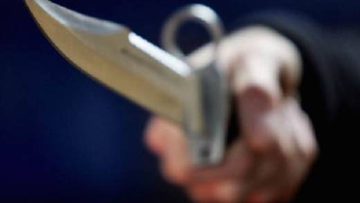 knifepoint robbery