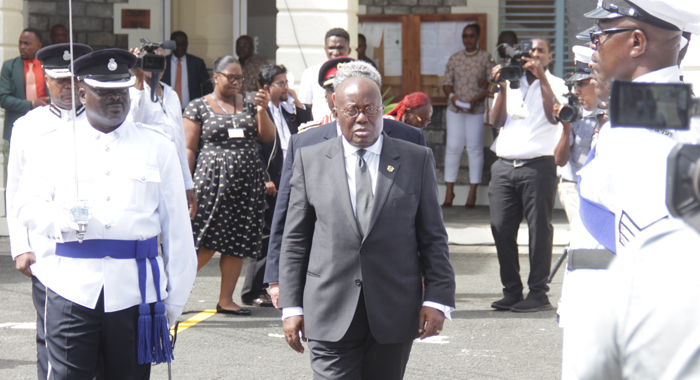 Akufo Addo inspects guard of honour