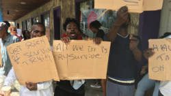 The displaced vendors demonstrate in Kingstown on Friday morning. (iWN photo)