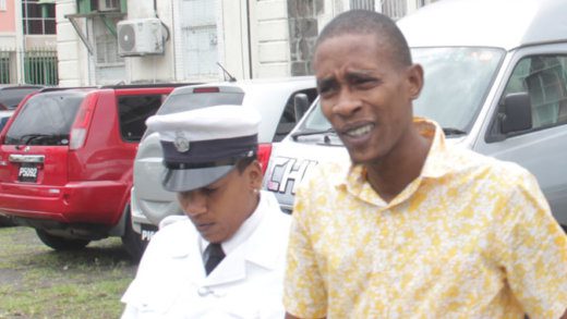 Lara Carter is escorted to prison on Thursday to serve his sentence. (iWN photo)