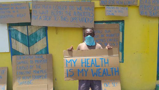 Calliaqua resident and property owner Roger Gurley mounted a one-man protest in the East St. George town on Friday.