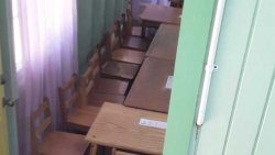 Seating arrangement in Grake K at Calliaqua Anglican School.