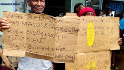 221003 Fish Market protest 08