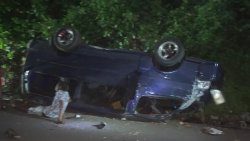 The van at the scene of the accident. (Photo: SVGTV)