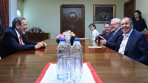 Prime Minister of St. Vincent and the Grenadines Ralph Gonsalves, left, and Russian Foreign Minister Sergey Lavrov at their meeting in Venezuela on Tuesday, April 18, 2023. (Photo: Twitter/MFA Russia) 
