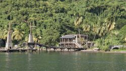 An internet photo a part of the set of Pirates Of The Caribbean: Curse of the Black Pearl shortly after it was filmed in 2003.