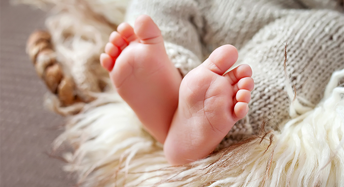 An internet photo of a baby's feet.