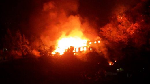 Bush fire destroys house 2