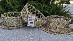 Vetiver crafted basket created through livelihood prisoner rehabilitation and re-socialising training programmes, endorsed by Hand2Earth, Grow in Time and Sandals Foundation. 