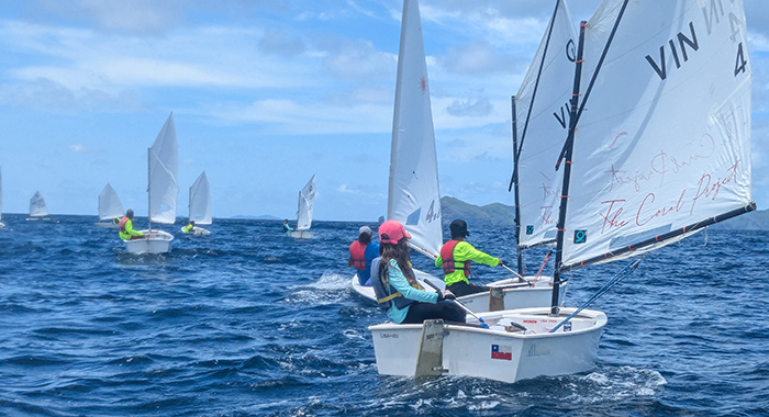 Close racing in the Optimist class copy
