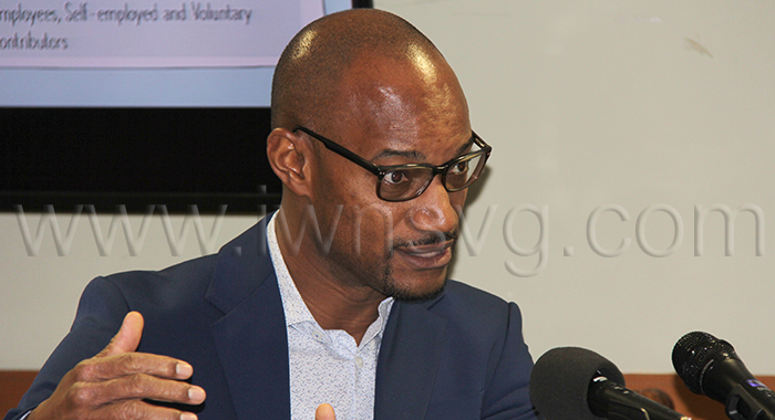 NIS head urges discussion about national health insurance