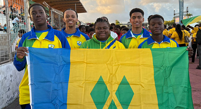 4 swimmers represent SVG at CARIFTA Games