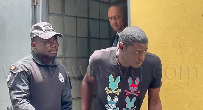 Police officer suspected of attempted murder — prosecutor