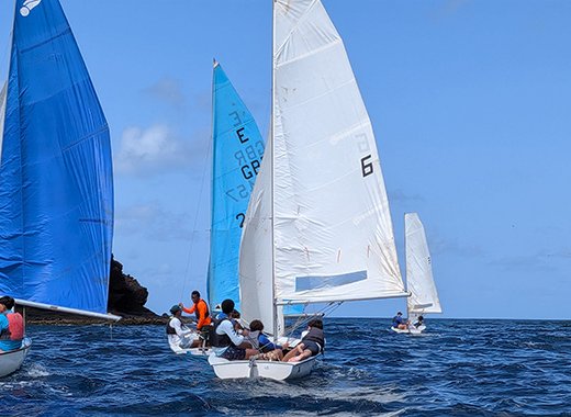 9.30am shooting the gap Bequia Heads copy