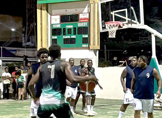 East Blazers vs Court Kings.
