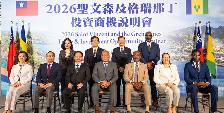 PM Friday outlines investment opportunities to Taiwanese private sector 2 SVG delegation at forum